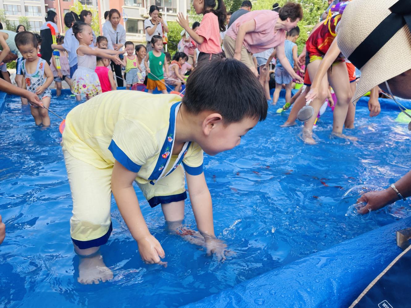 住了8年的小区，她怎么还那么“好看”！(图9)