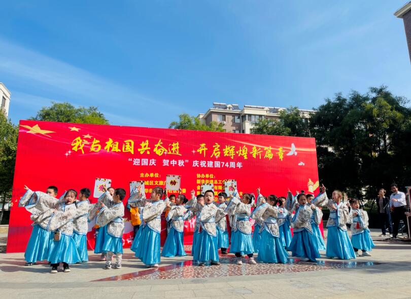 中秋好时节，花开月更圆！(图2)